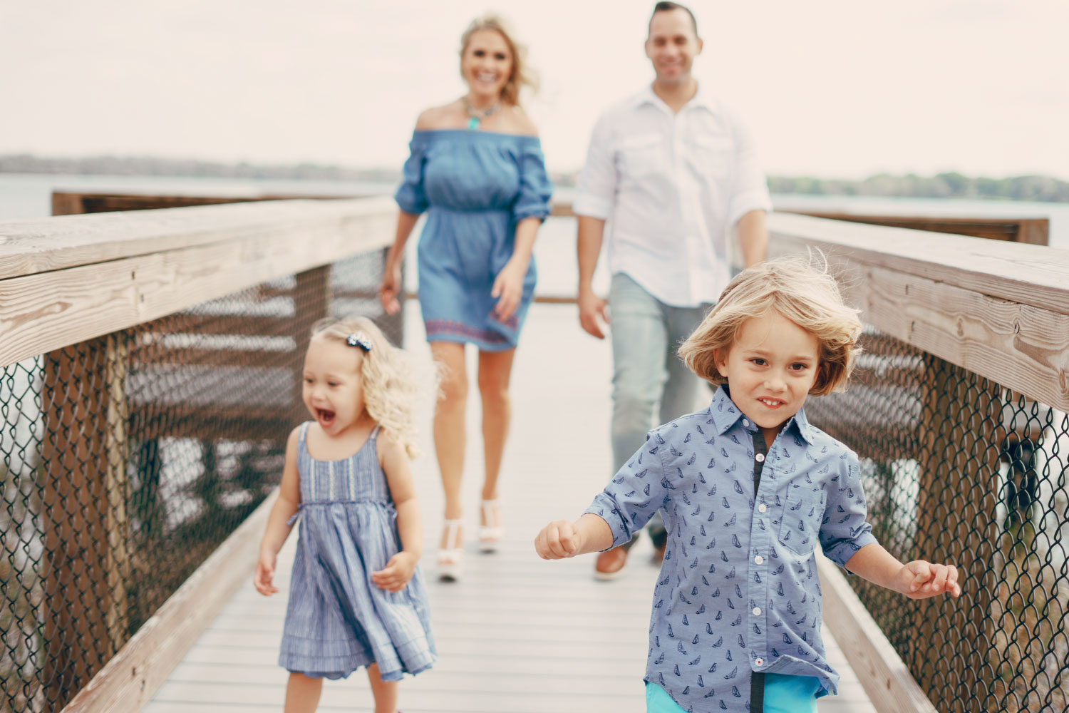 Viaggi con la famiglia: rendili leggeri e spensierati spedendo le valigie di tutti con bagexpress!